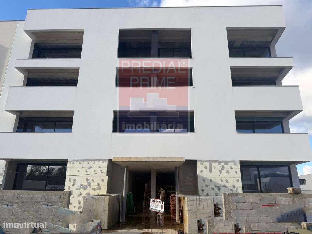 EXCELENTE APARTAMENTO T3 NO CENTRO DE OLIVEIRA DE AZEMEIS-27