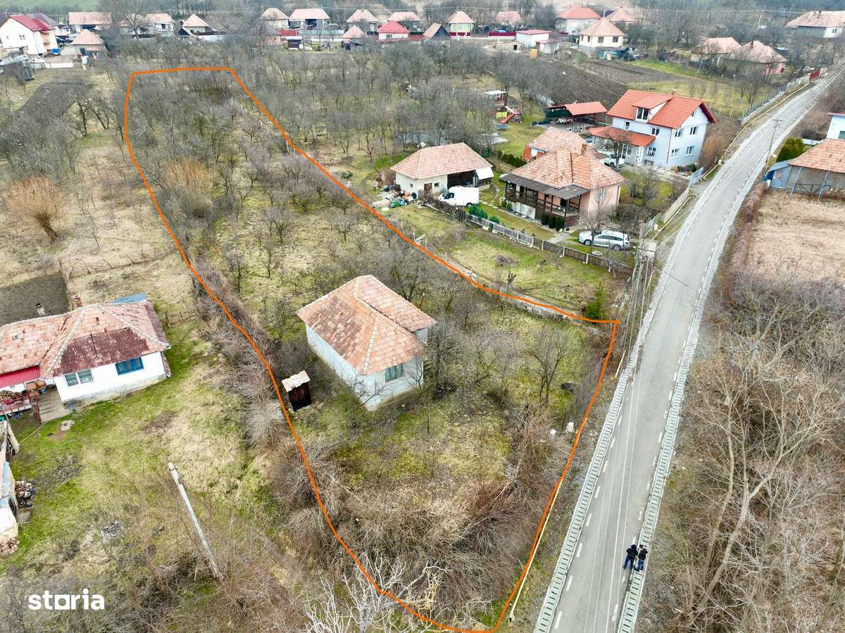 Teren de vanzare in sat Rediu comuna Aiton - Imagine principală: 2/7