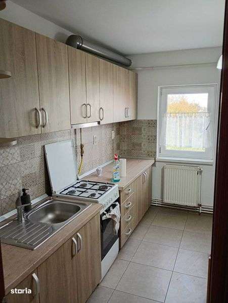 Apartament de inchiriat 3 camere - Imagine principală: 4/8