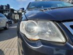 VW PASSAT B6 LAMPA REFLEKTOR PRAWA PRZEDNIA PRAWY PRZÓD - 1