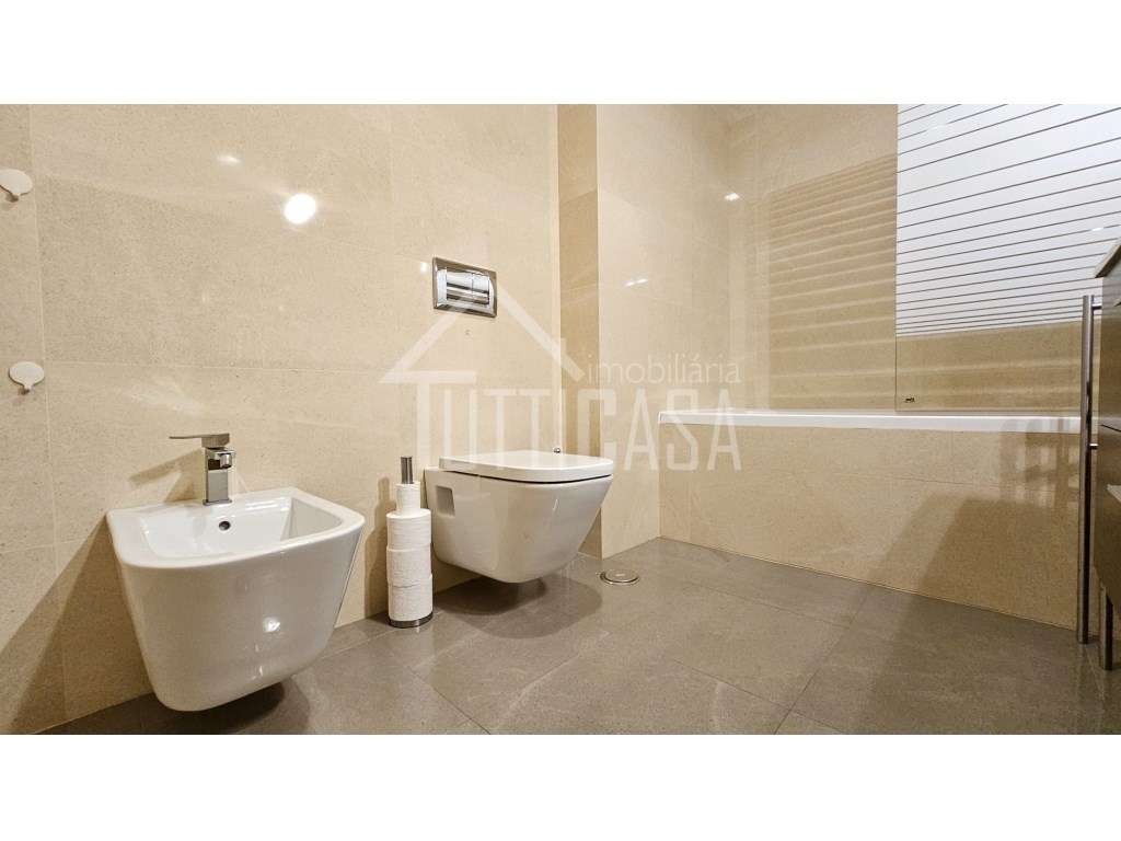 Apartamento estilo duplex T2+1 na Malveira-17