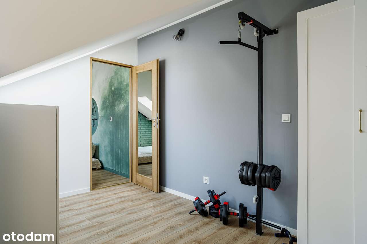 Dwupoziomowe mieszkanie z antresolą i tarasem – ul. Grondysa 7-13