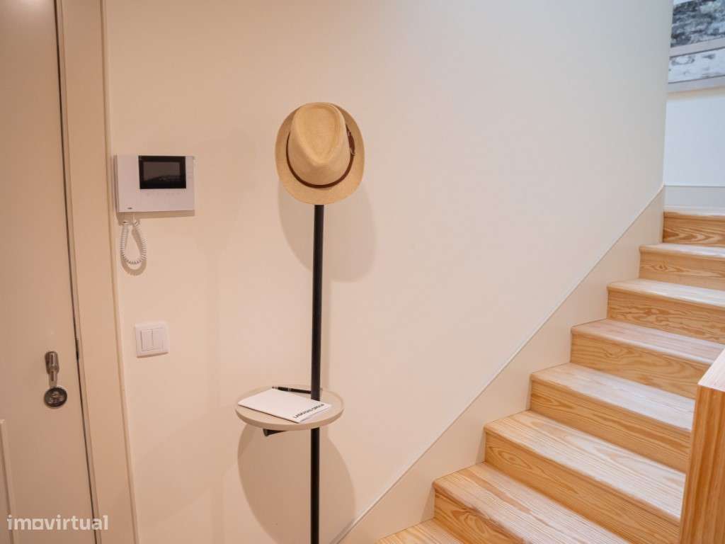 Apartamento T2 duplex novo - Trindade, Pronto - Grande imagem: 5/14