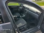 Volkswagen Passat 2.0 TDI 4Mot Comfortline - 11