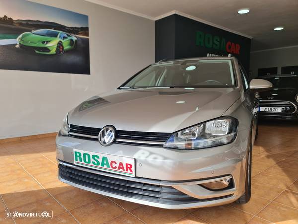 VW Golf Variant 1.6 TDi Confortline DSG - 24