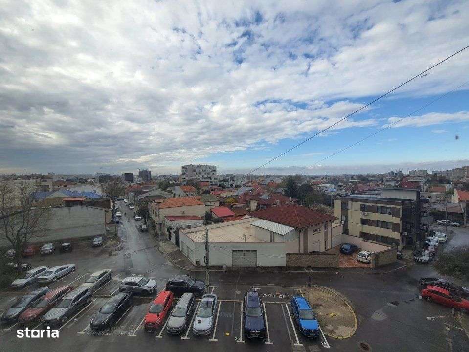 FALEZA NORD-CONSILIERI-APARTAMENT CU 3 CAMERE VEDERE CATRE MARE-17