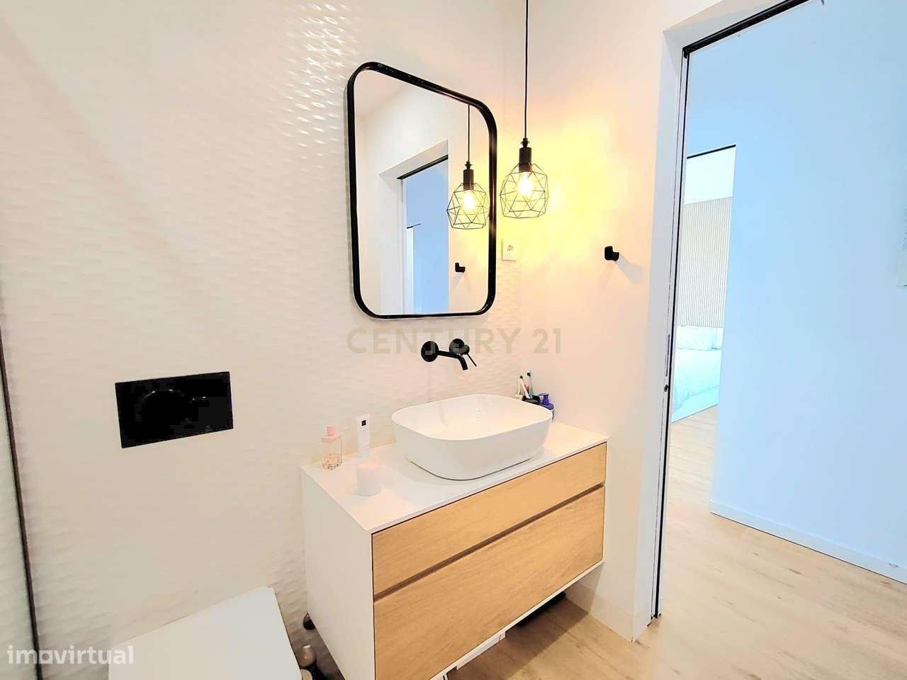 Moradia T3 em Primeira Linha de Mar em Cepães, Esposende-21