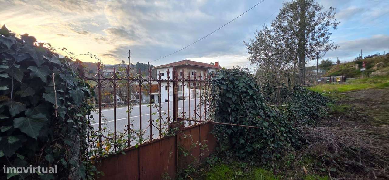 Moradia para restaurar - Constance, MCN-36