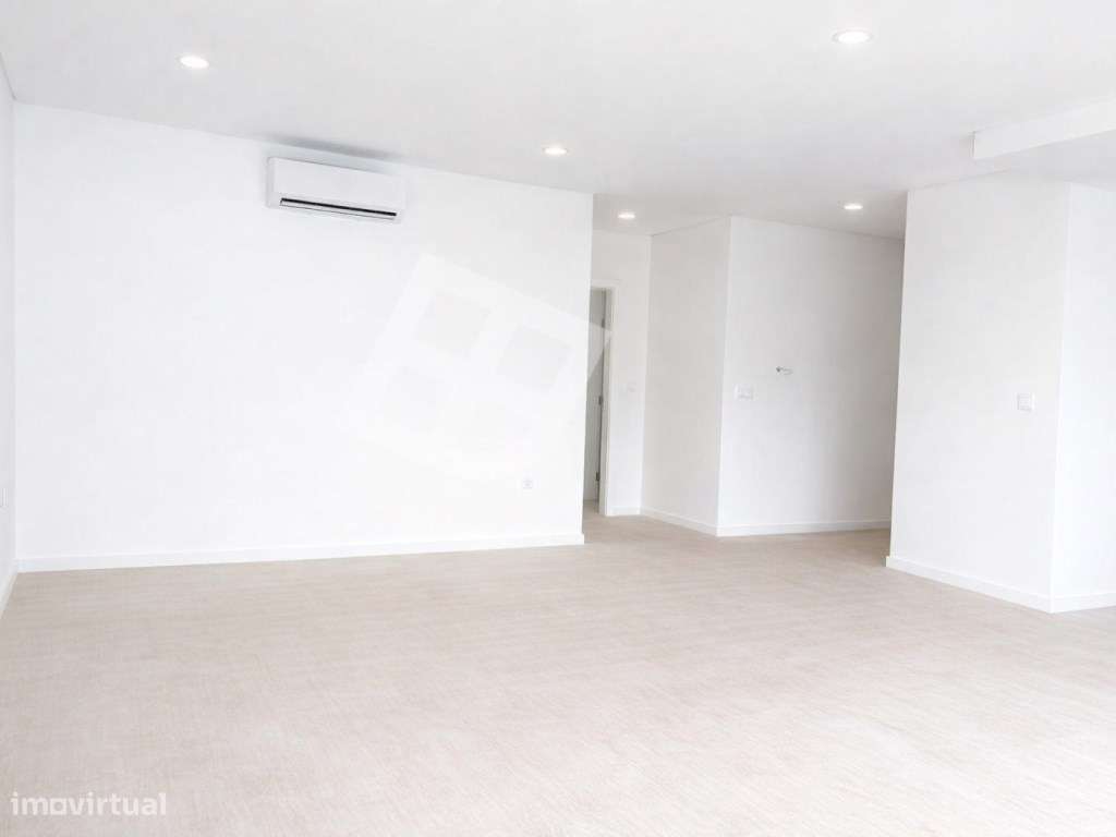 Apartamento T2 Novo c/ Varanda - Pronto Habitar | Esgueira-7