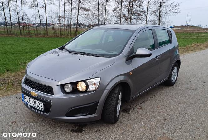 Chevrolet Aveo 1.2 LT+ - 1