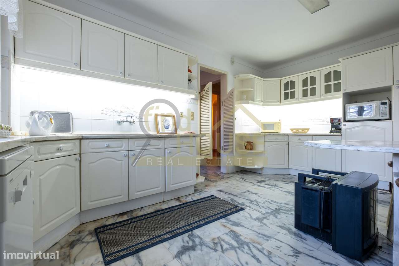 Vende-se Quinta com 13386m2 em São Pedro de Penaferrim, Sintra-29