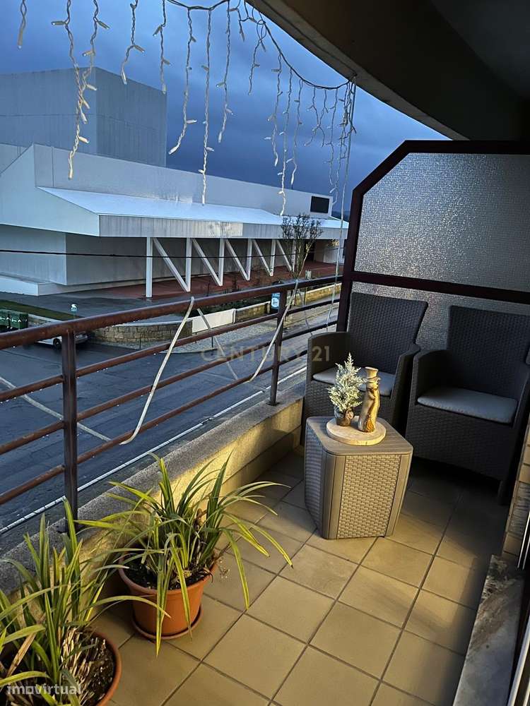 Apartamento T3 em Paredes  (Av. dos Bombeiros Voluntários de Paredes) - Grande imagem: 3/19