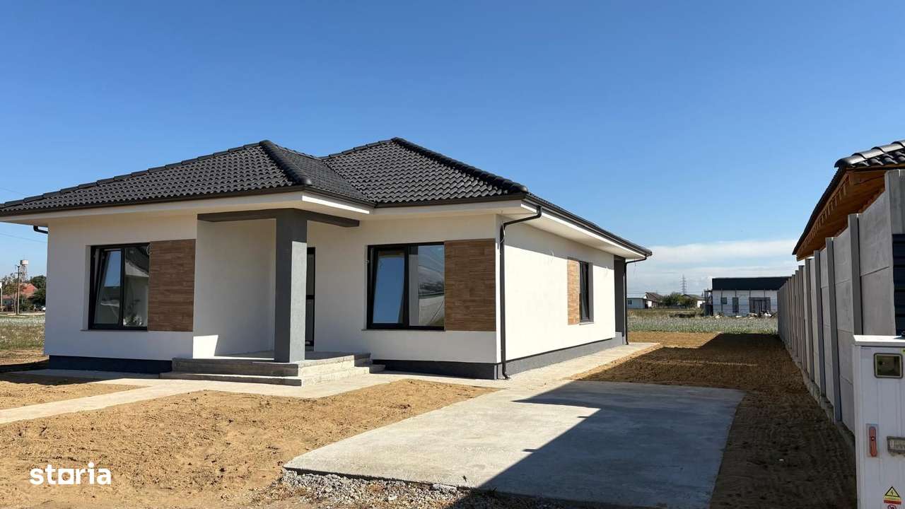 Casa Santandrei, 162 000 E (neg). Comision 0.-3