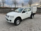 Mitsubishi L200 2.5 DI-D CD Invite 4WD - 5