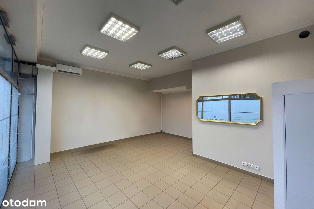 Lokal z witryną w centrum - Pełny obrazek: 4/4