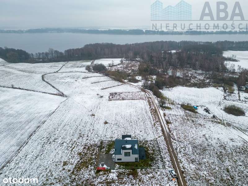 Nowoczesny dom w Polanowie - komfort, styl i przestrzeń-2