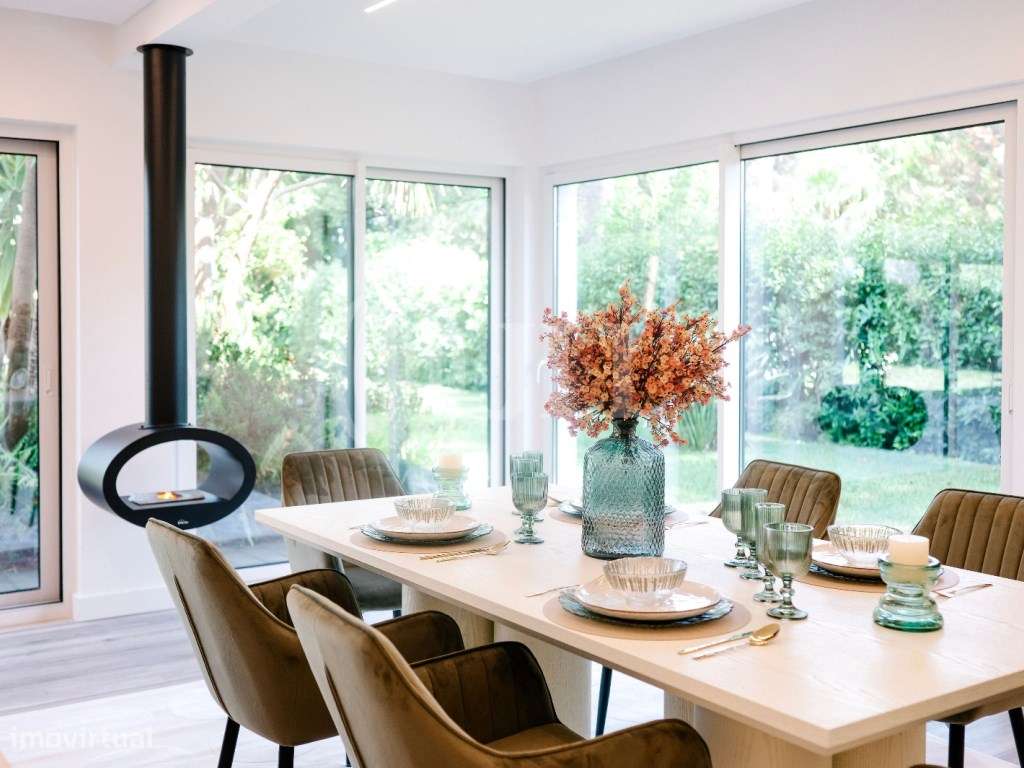 Moradia T4, com estacionamento, na Herdade da Aroeira - Grande imagem: 3/34