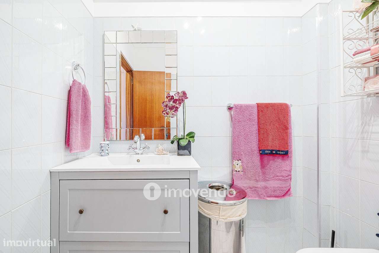 Apartamento T3, com áreas amplas, em Setúbal-59