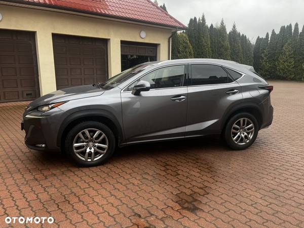 Lexus NX 300h Comfort AWD - 5