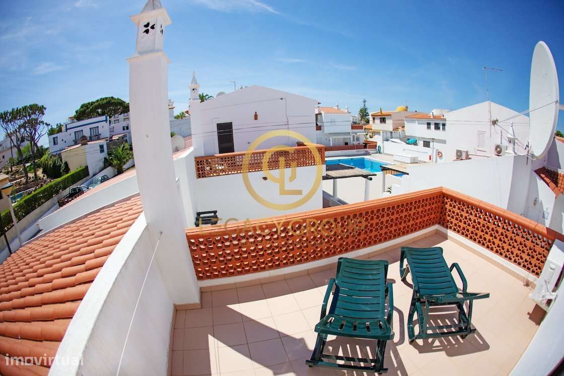Exclusiva Moradia T3+1 mobilada, com 2 piscinas a apenas 5 minutos...-17