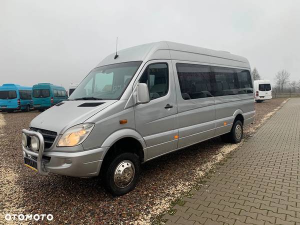 Mercedes-Benz Mercedes-Benz Sprinter 4x4 518 CDI - 21 Miejsc + 4 Stojące - 1