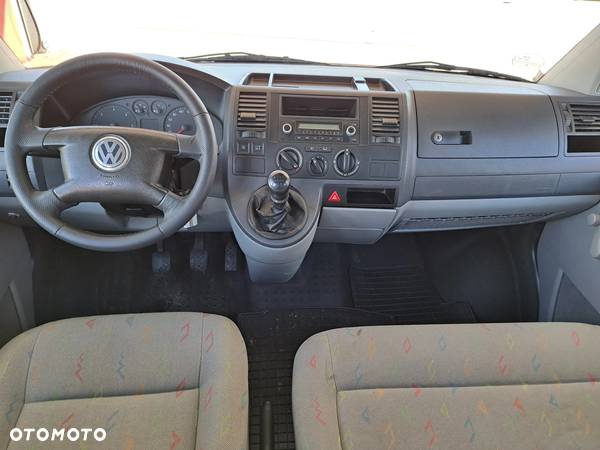 Volkswagen Transporter - 21