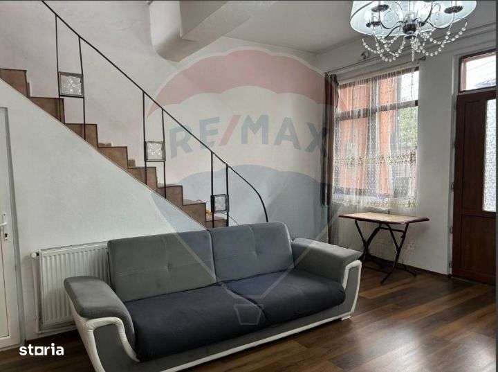 Casa cu 3 camere pretabilă pentru Spațiu Comercial în Bucureștii Noi - Imagine principală: 4/11