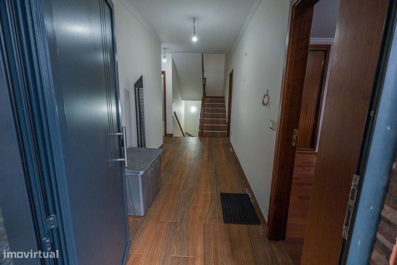 Moradia, 207 m², Beduído e Veiros-17