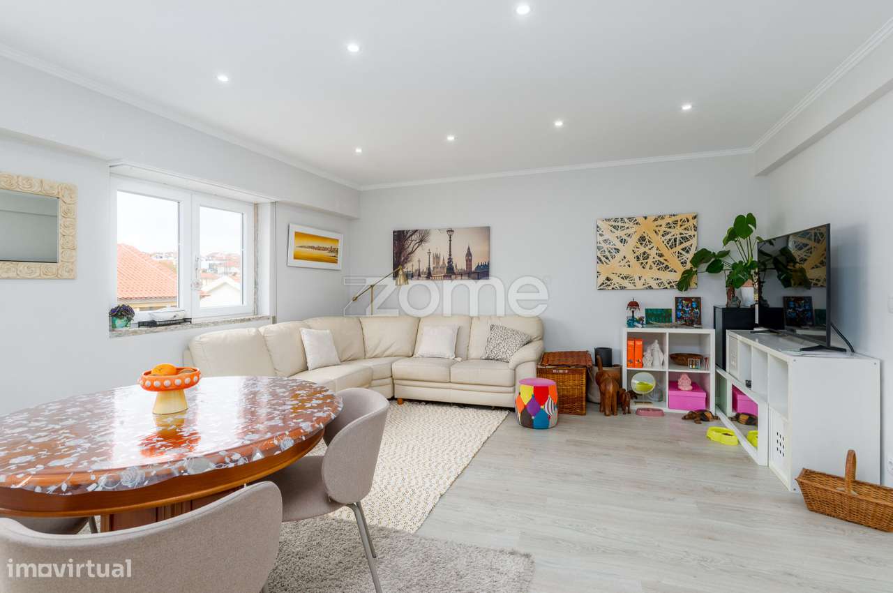 T2 São Domingos de Rana - Remodelado - Grande imagem: 3/11