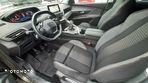 Peugeot 3008 1.2 PureTech Active S&S - 8