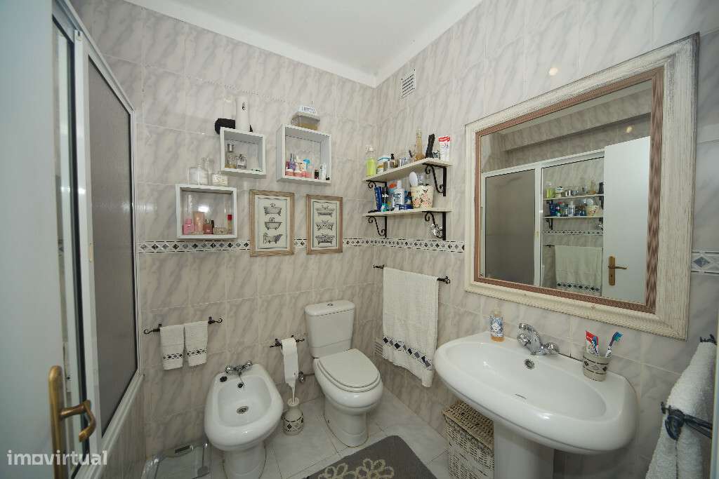 Apartamento T3 com, garagem em zona da Lousã - Grande imagem: 4/20