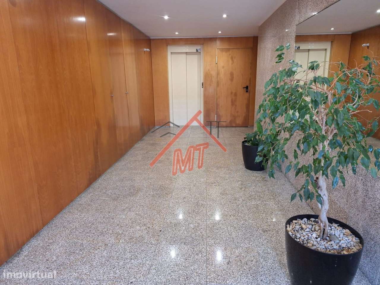 MAGNIFICO T2+1  condominio fechado –  Agudela – Lavra-42