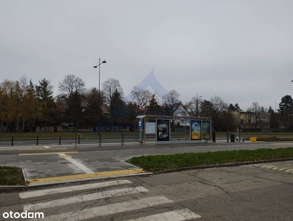 Sprzedam trzykpokojowe mieszkania Warszawa Stegny-13