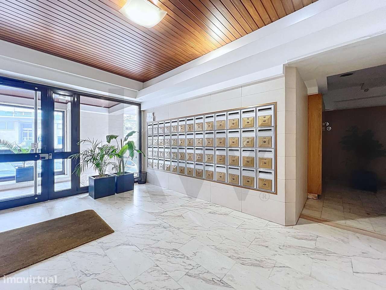 Amplo T3 com Varanda e Arrecadação – Benfica (Pedralvas) – Qualidade e - Grande imagem: 4/27