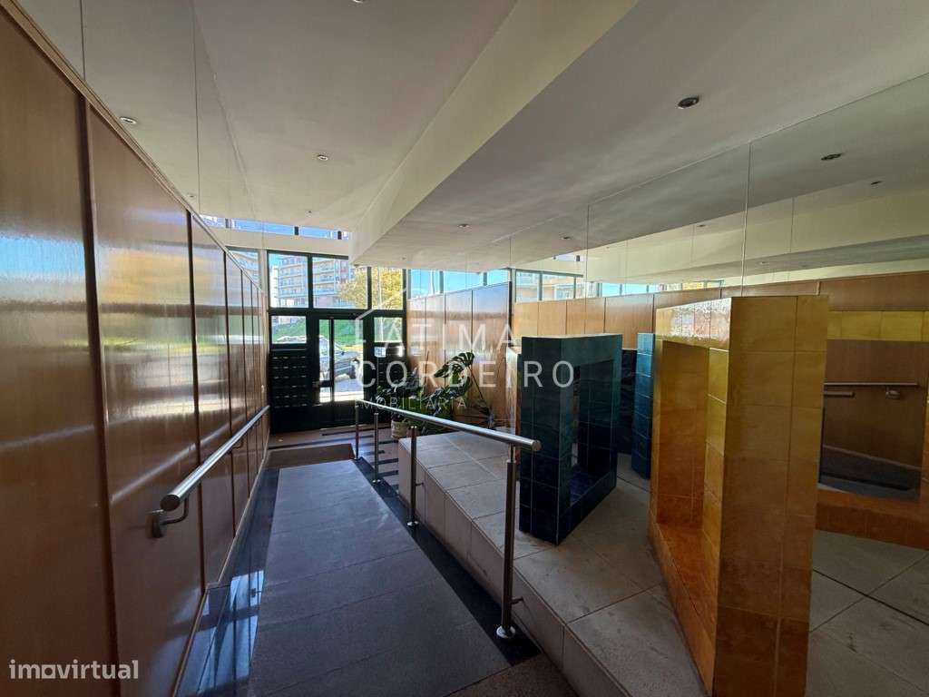 T3 inserido em prédio com 2 elevadores e duas entradas Feijó-23