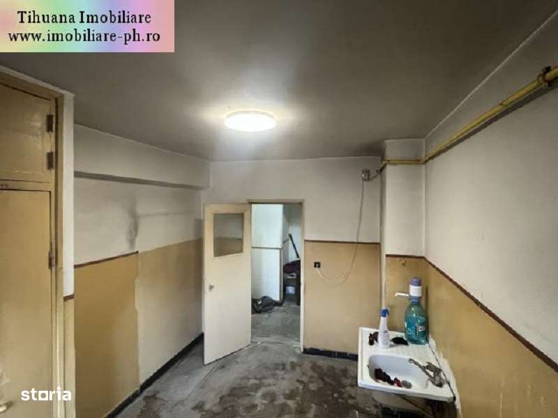 Apartament 4 camere de vanzare: Republicii-(Luminii),parter,cf.1A,boxa-13