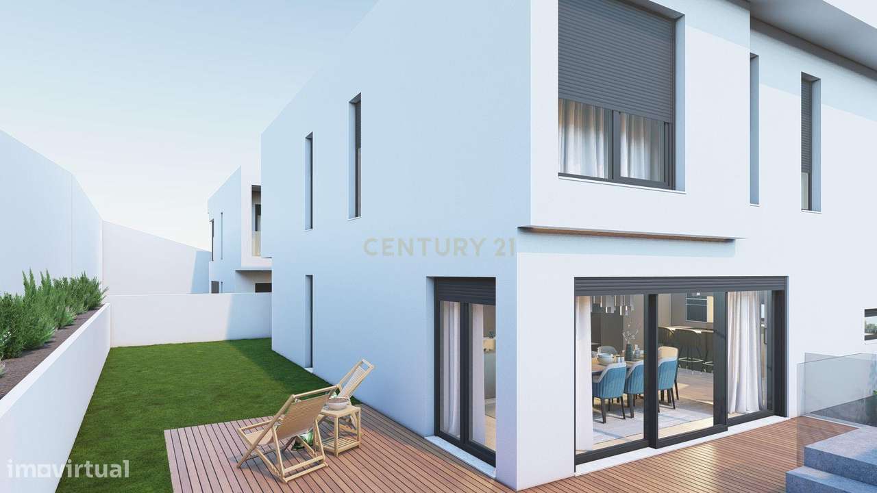 Moradia independente à venda em Famões - Grande imagem: 3/10