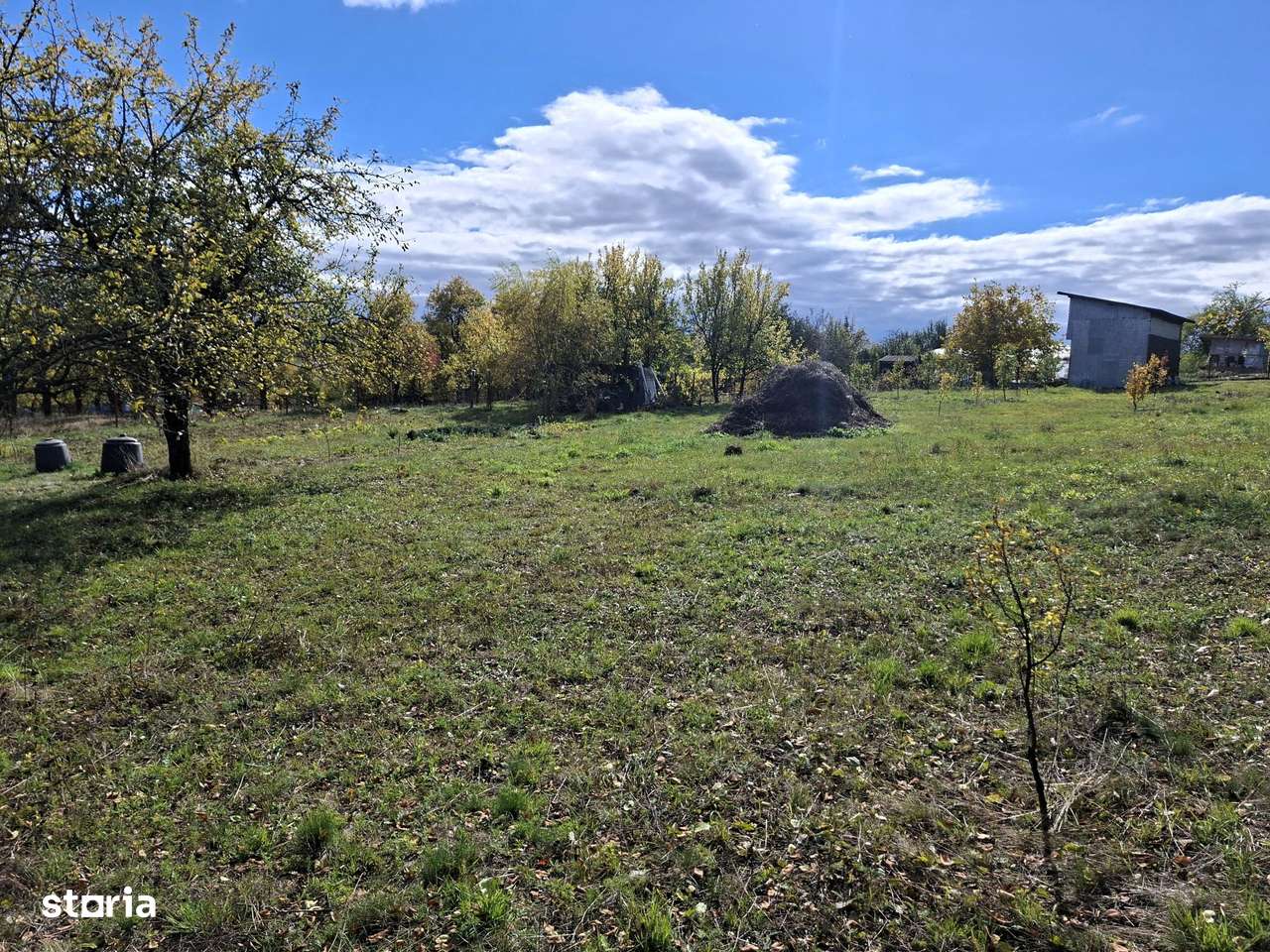 Priveliste de vis, 5 camere, anexe, 7000 mp, de mutat, comision 0%!-9