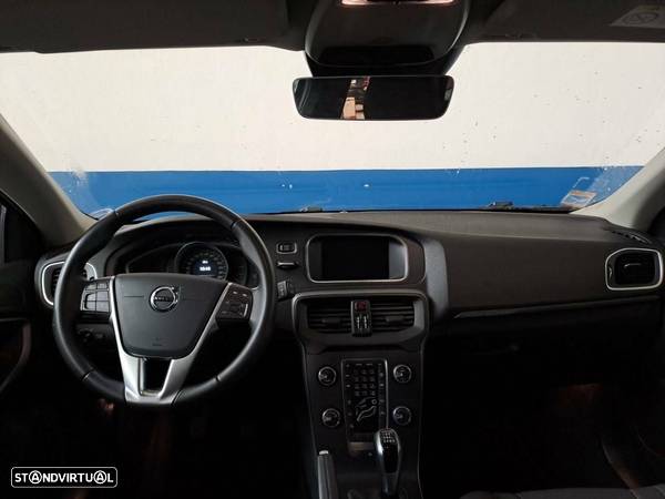 Volvo V40 Cross Country 2.0 D3 Plus - 8