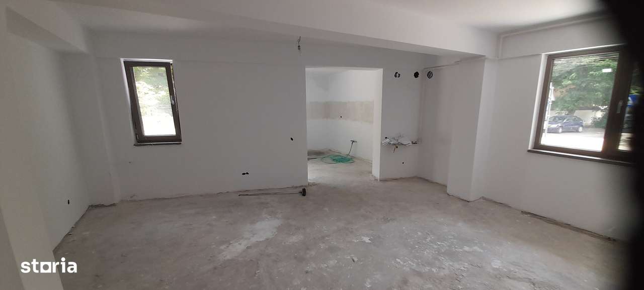 vand 3 camere Bucurestii Noi-0