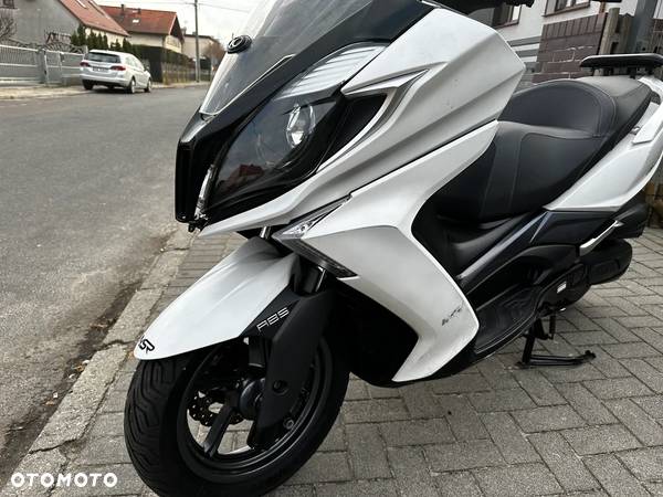 Kymco Downtown - 11