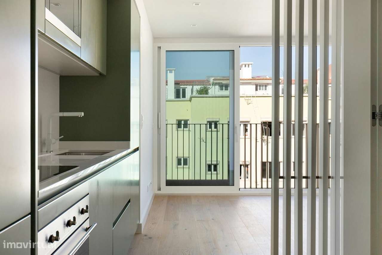 Apartamento T0 + 1 com estacionamento, Alvalade, Lisboa - Grande imagem: 3/27