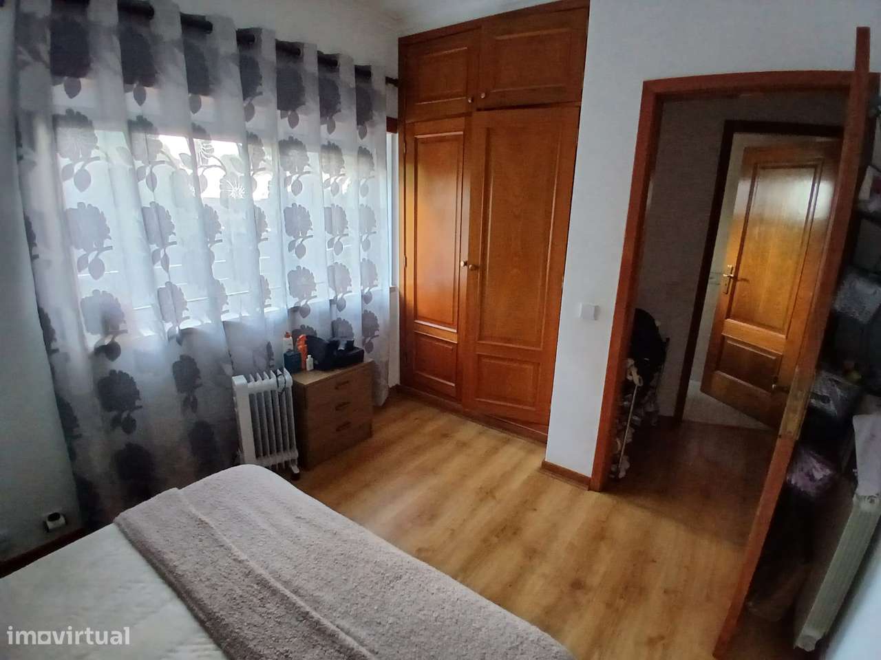 Apartamento T2 com garagem e elevador em Coimbra - Grande imagem: 5/10