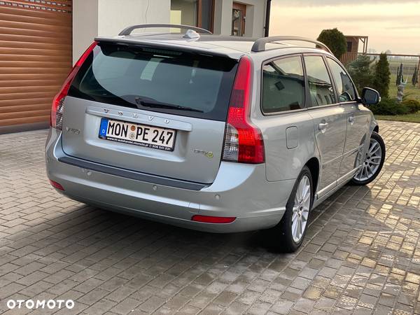 Volvo V50 1.6D DRIVe Momentum - 33