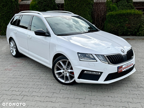 Skoda Octavia Combi 2.0 TDI DSG RS - 15