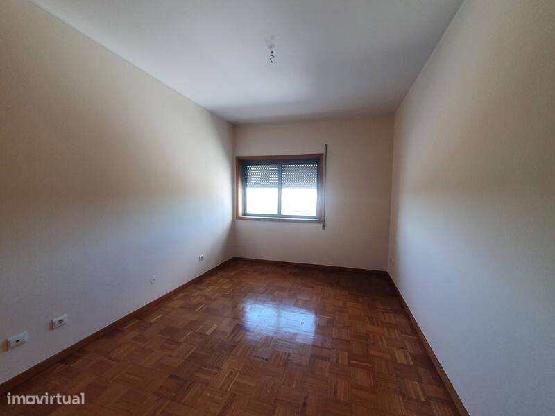 Apartamento T2 em Rio Tinto, Gondomar - 116m² com Varanda-7