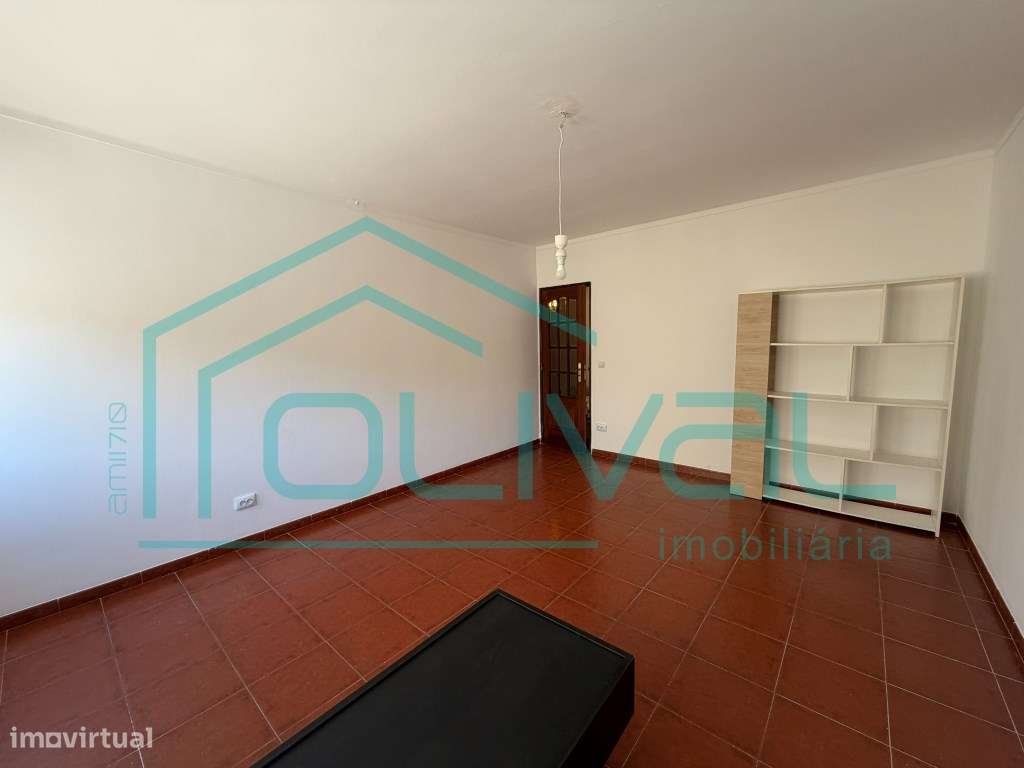 Apartamento T2 1º ANDAR-6