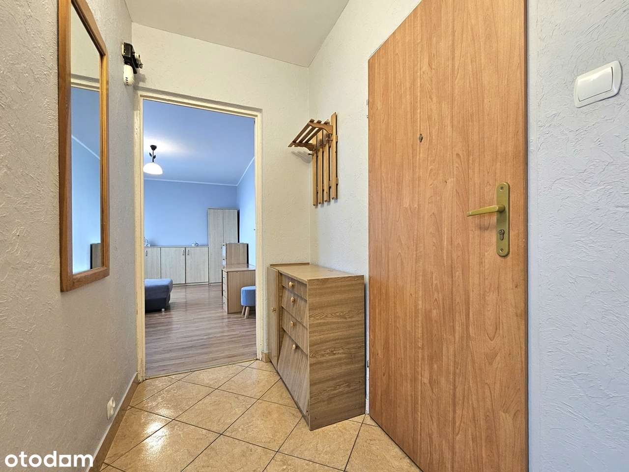 Umeblowana, przestronna kawalerka dostępna od ręki-11