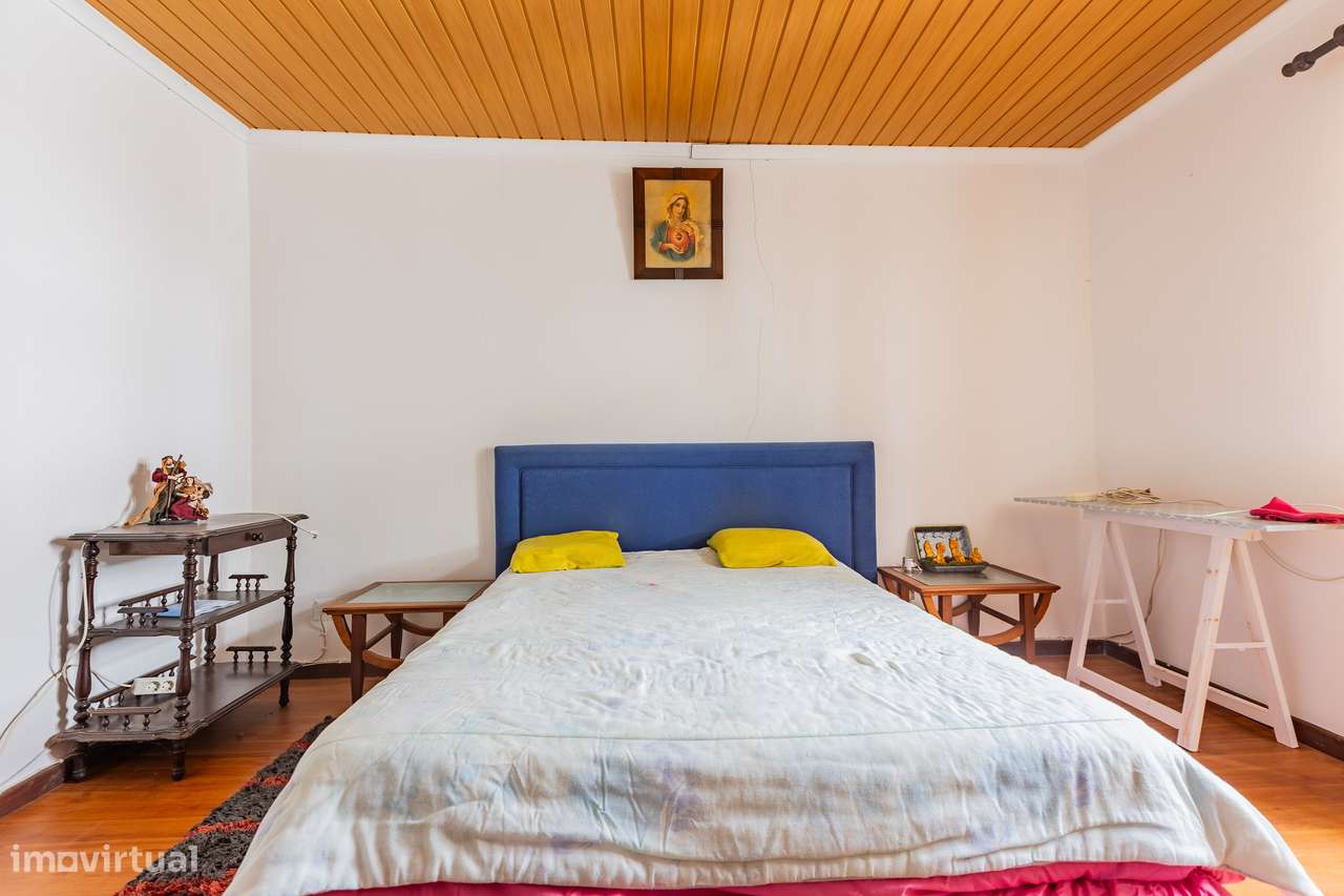 Moradia T2 - Santa Cruz-7