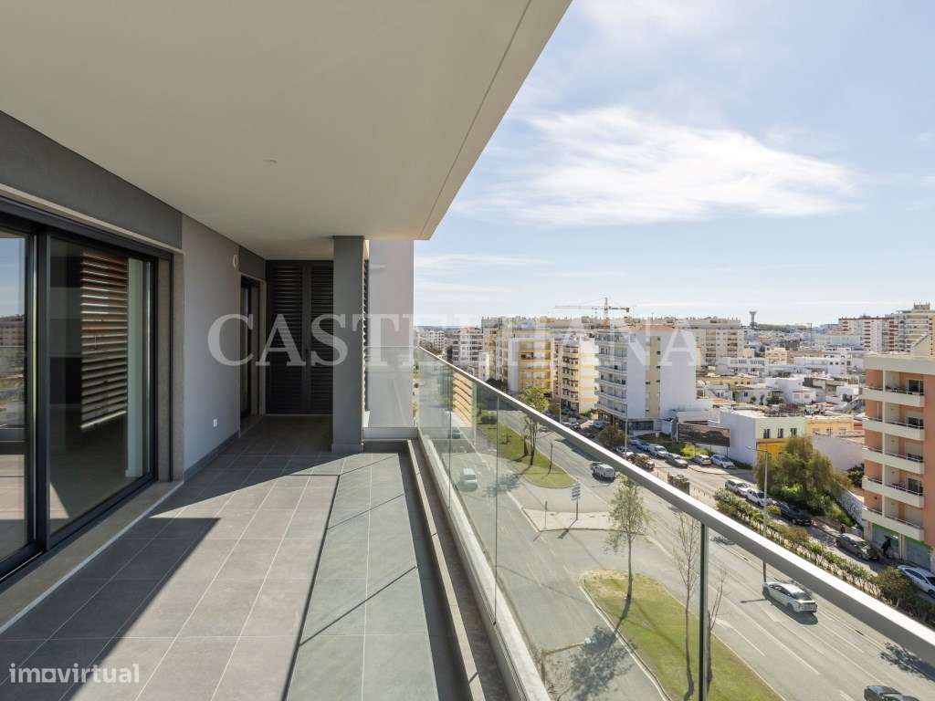 Apartamento T3, com varanda, em Faro - Grande imagem: 5/77